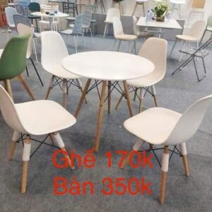 Bộ bàn ghế nhựa Eames chân gỗ